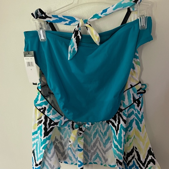 Woman’s Tankini - Picture 2 of 4